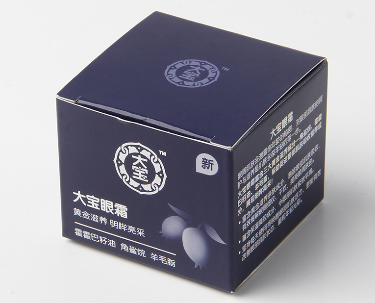 化妝品盒廠家的老師傅，為了讓工人早點放假，放出大招解決飛墨