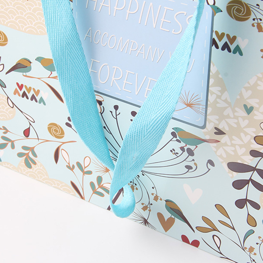 從成本市場(chǎng)角度上剖析內(nèi)褲紙袋訂制的人工機(jī)械問題